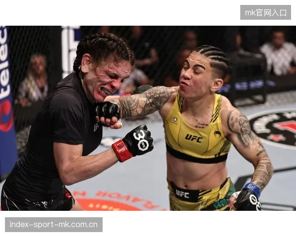 UFC对决全程血性拉满：燃爆你的每一刻狂热激情