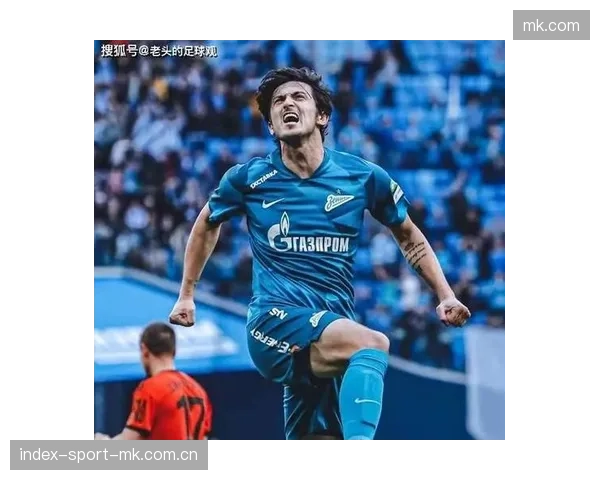 曼城中场连续短传渗透直达前锋推射得手——软文解密高效进攻的节拍